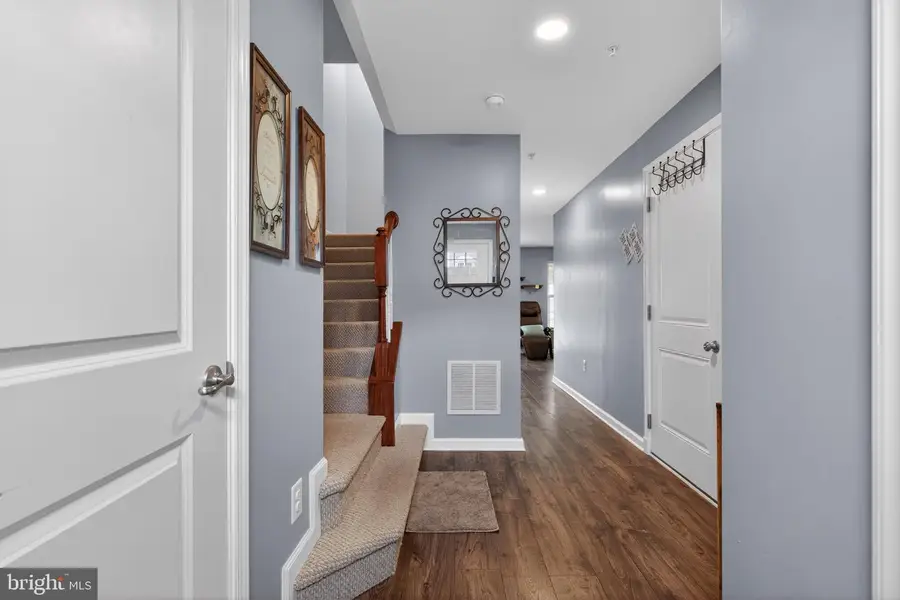 37 S Center St, Hanover, PA 17331 - #2