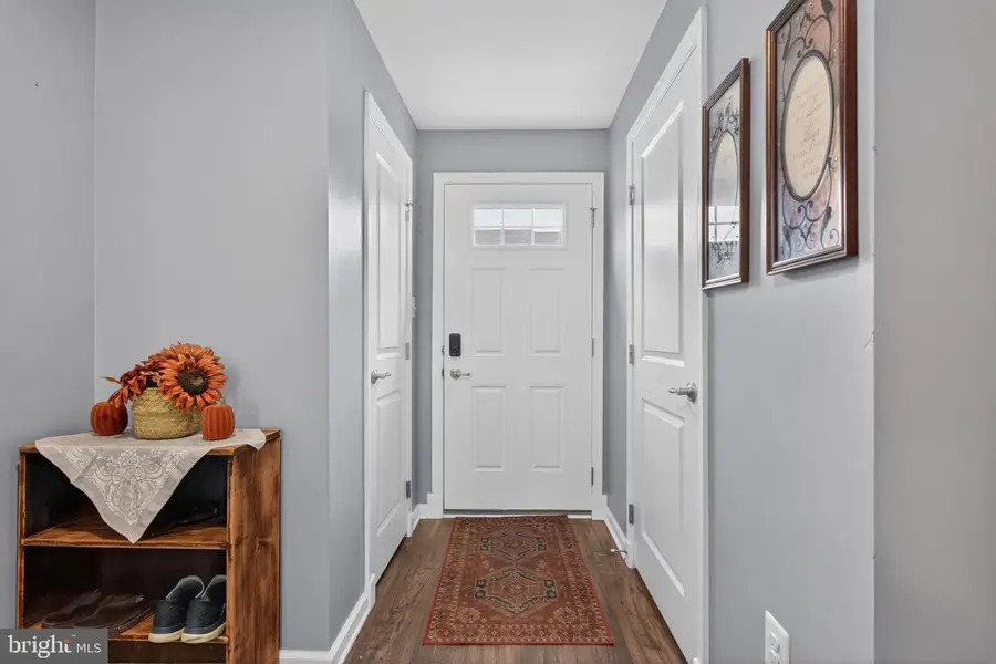 37 S Center St, Hanover, PA 17331 - #3