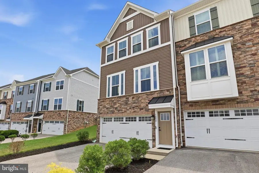 1054 Rosecroft Ln #24, York, PA 17403 - #3
