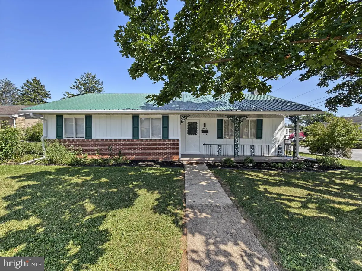 201 Gross, Dover, PA 17315 - #1