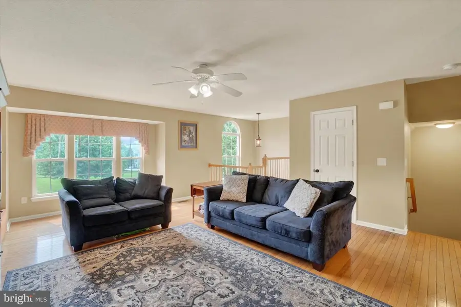 16899 Roosevelt Ln, Shrewsbury, PA 17361 - #3