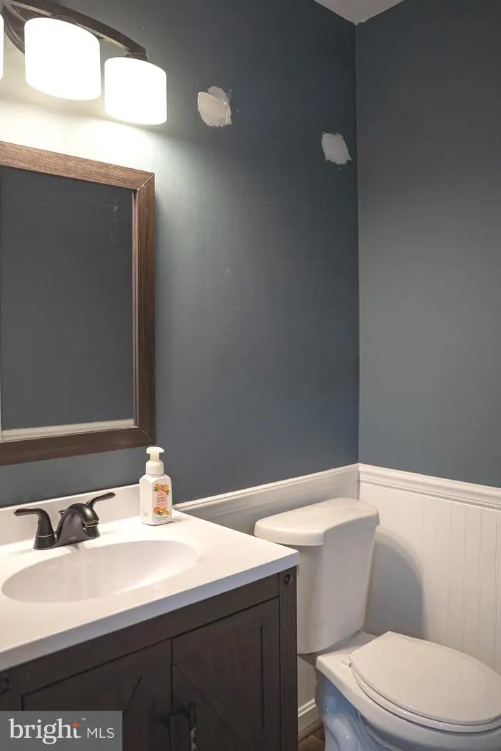 661 Hartman Ave, Hanover, PA 17331 - #3