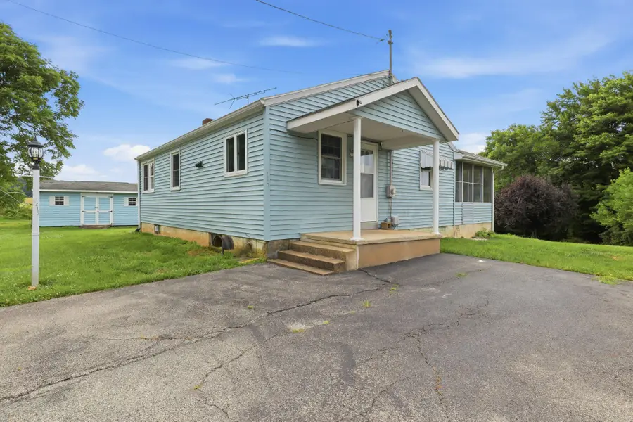 1213 S Lake Rd, Spring Grove, PA 17362 - #2