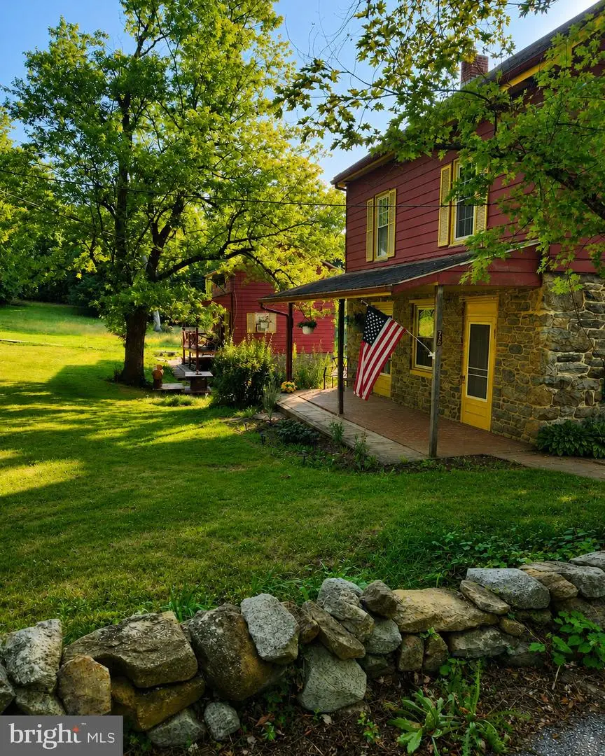 728 Academy Rd, York, PA 17406 - #1