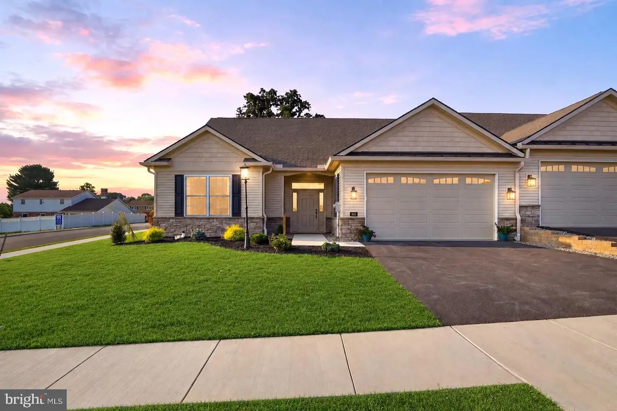 616 Bluff Stone Drive, York, PA 17402 - #1