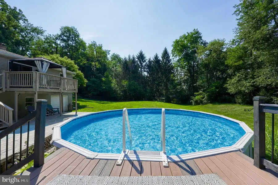 888 Country Ln, York, PA 17406 - #3