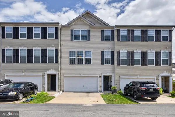 2303 Golden Eagle Dr #146, YORK, PA 17408