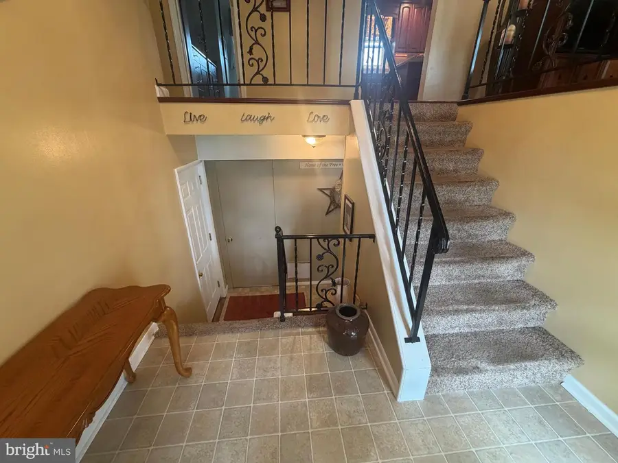 2570 Primrose Ln, York, PA 17404 - #3