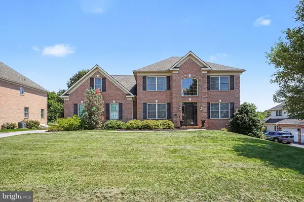 2450 Hartford Rd, YORK, PA 17402