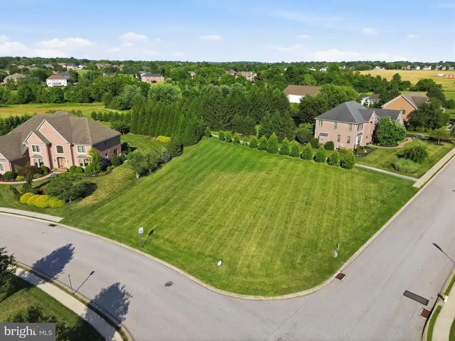 2788 Farnham Ln, York, PA 17408 - #3
