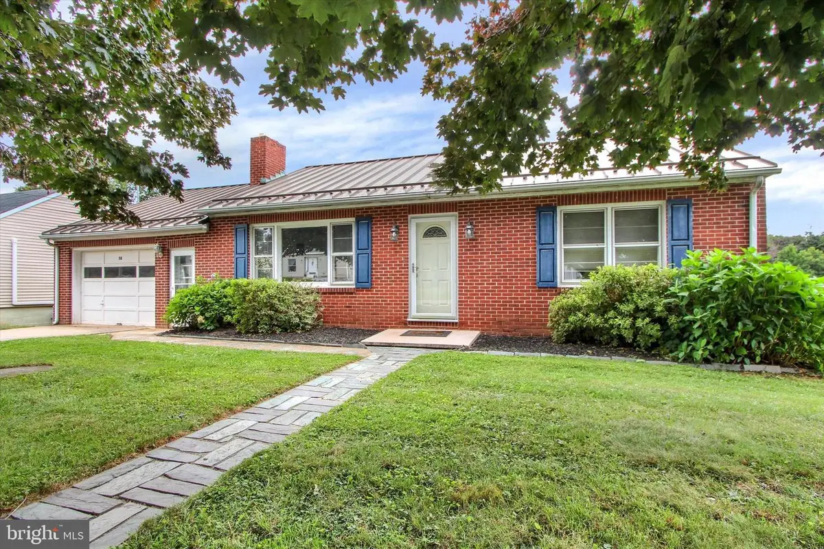 58 Main St, Yorkana, PA 17406 - #1