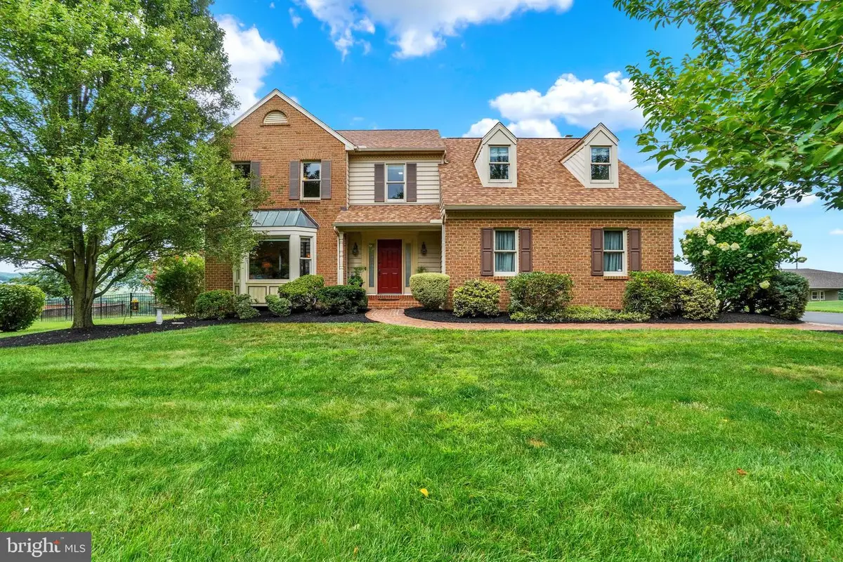 586 Owen Rd, York, PA 17403 - #1