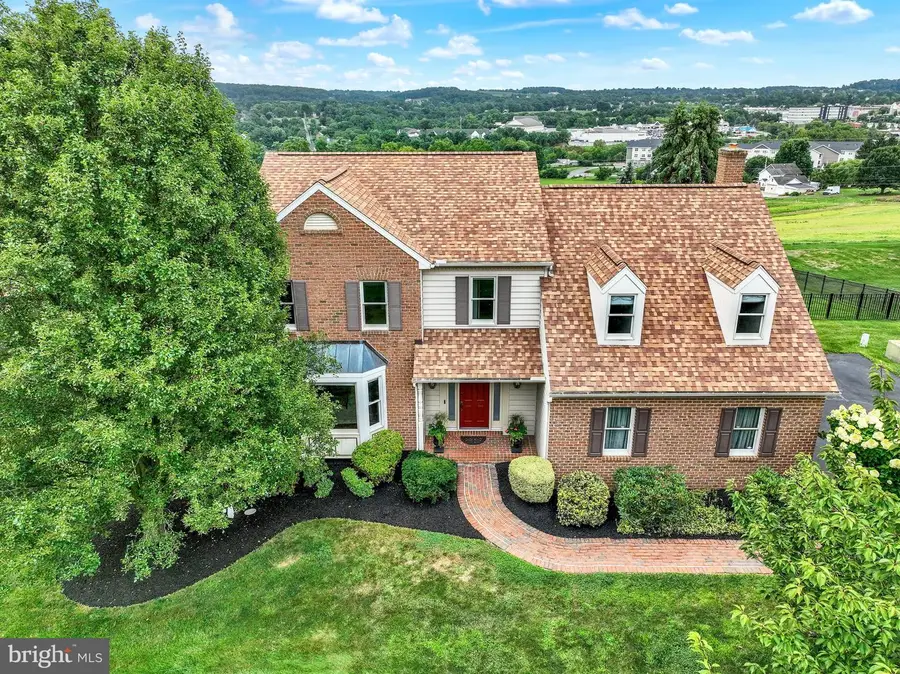 586 Owen Rd, York, PA 17403 - #3
