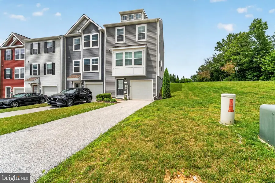 81 Ayrshire Dr, Hanover, PA 17331 - #2