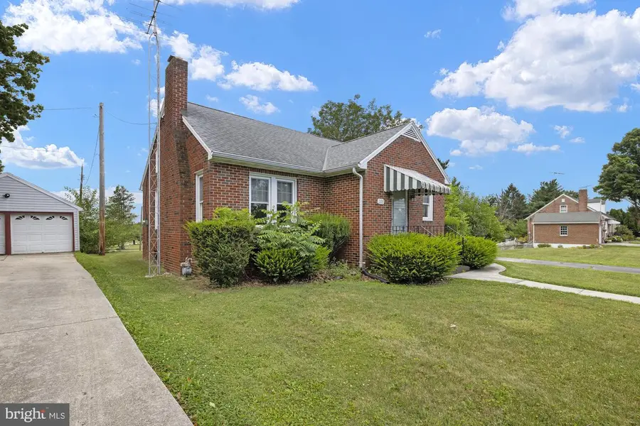 203 Park Heights Blvd, Hanover, PA 17331 - #3