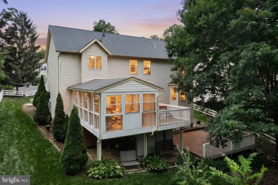 217 Moore Dr, Hanover, PA 17331 - #2