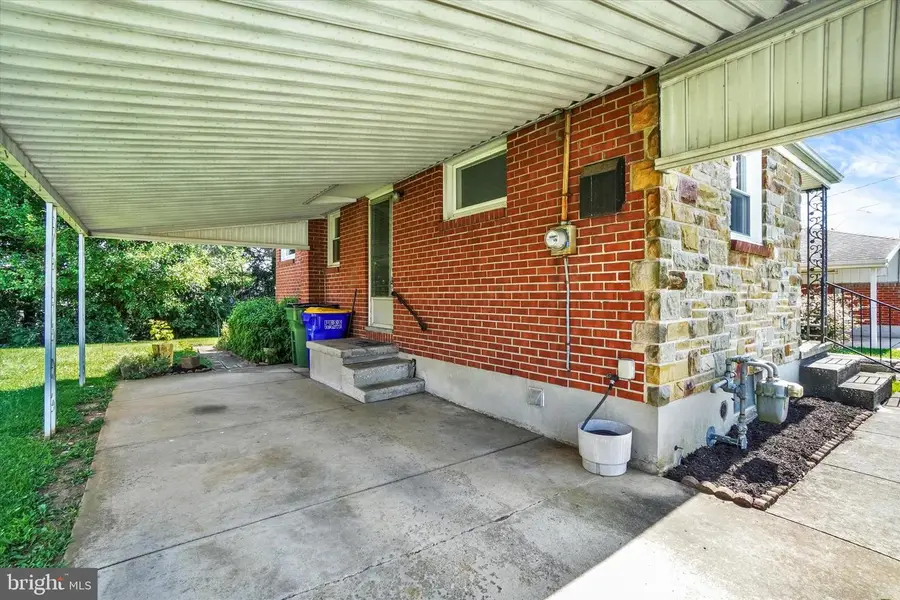 130 Knoll Lane, York, PA 17406 - #3