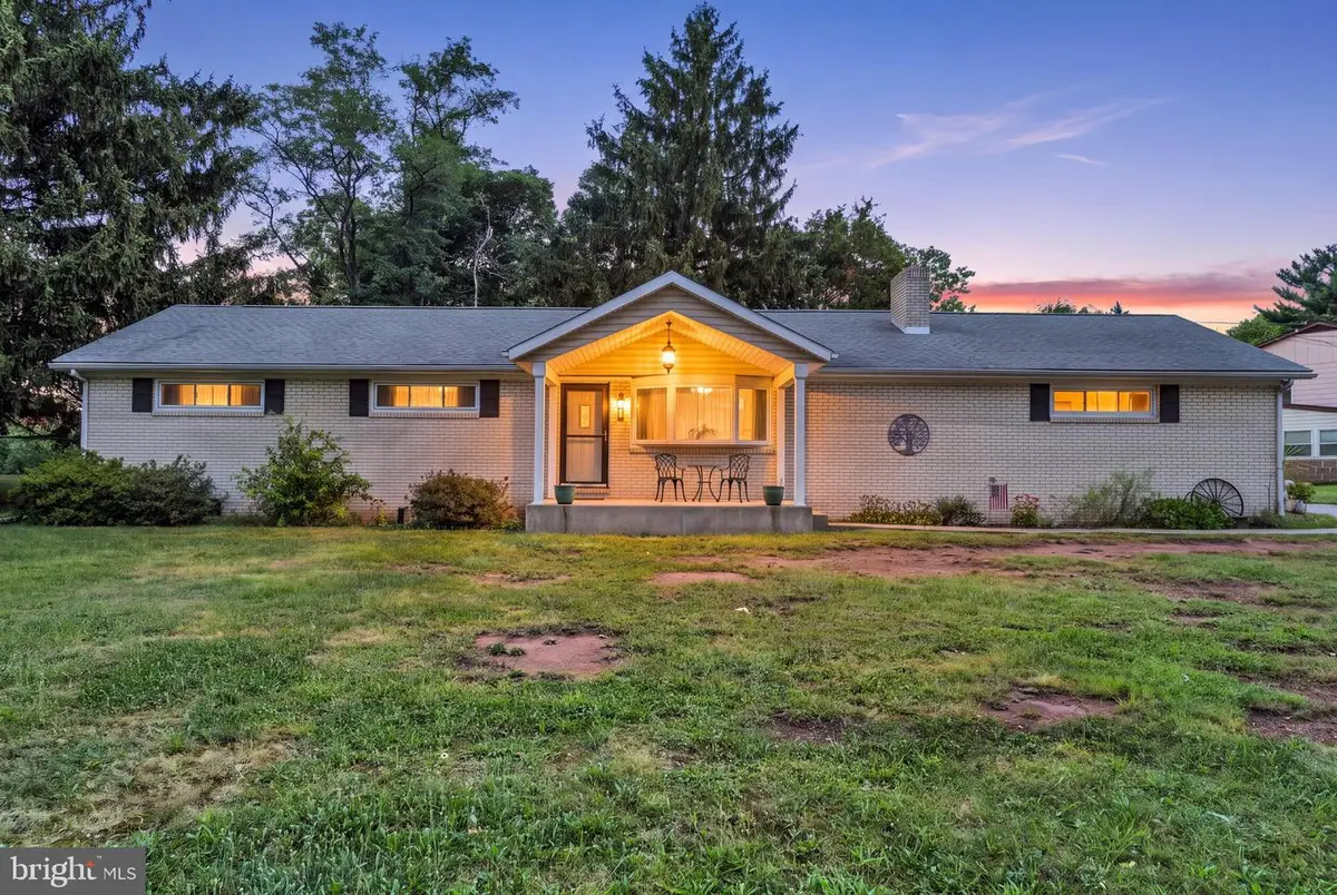2365 Wilt Dr, York, PA 17408 - #1