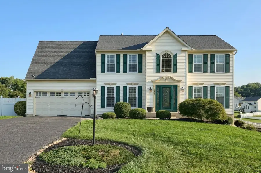 1915 Oak Hills Dr, Hanover, PA 17331 - #2