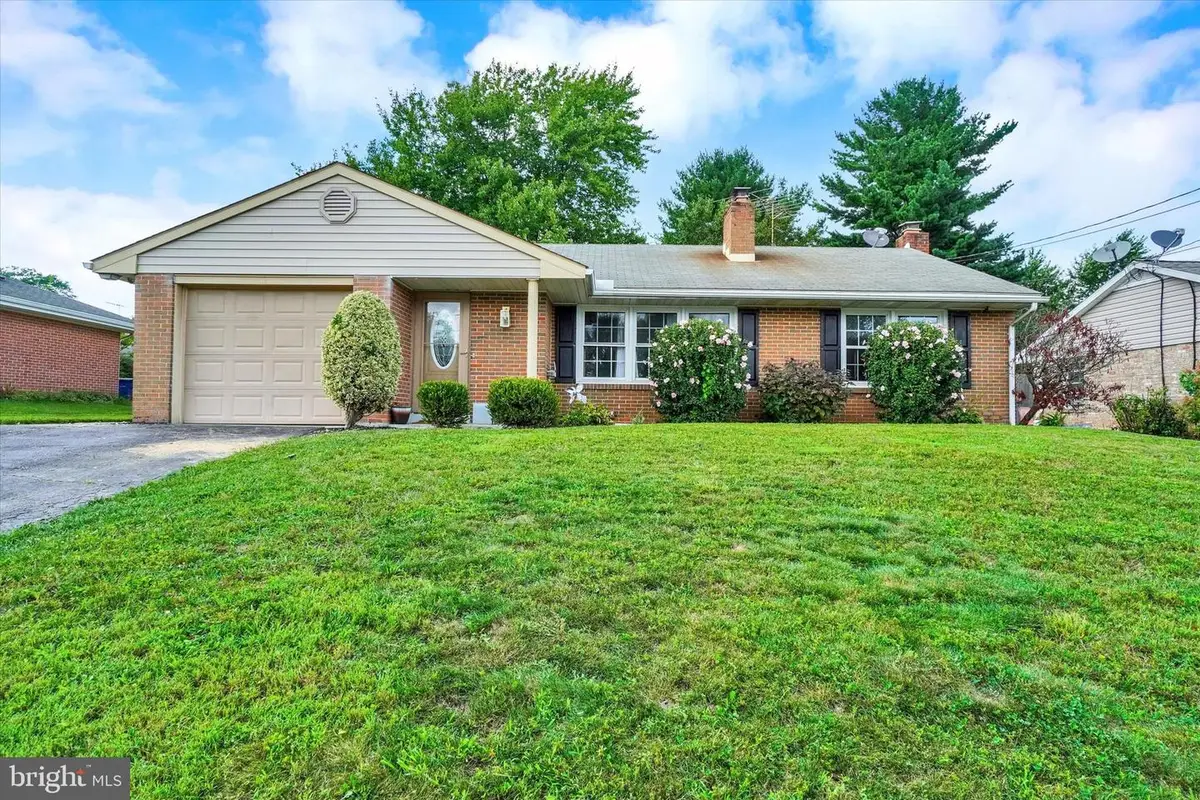 3967 Bahn Ave, York, PA 17408 - #1