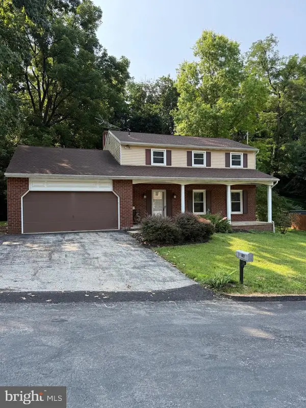 256 Tri Hill Rd, YORK, PA 17403
