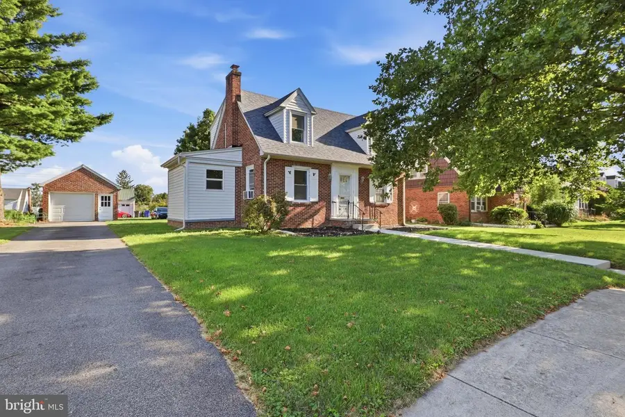 1530 E Philadelphia St, York, PA 17403 - #3