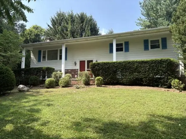 332 Shasta Dr, York, PA 17402 - #1