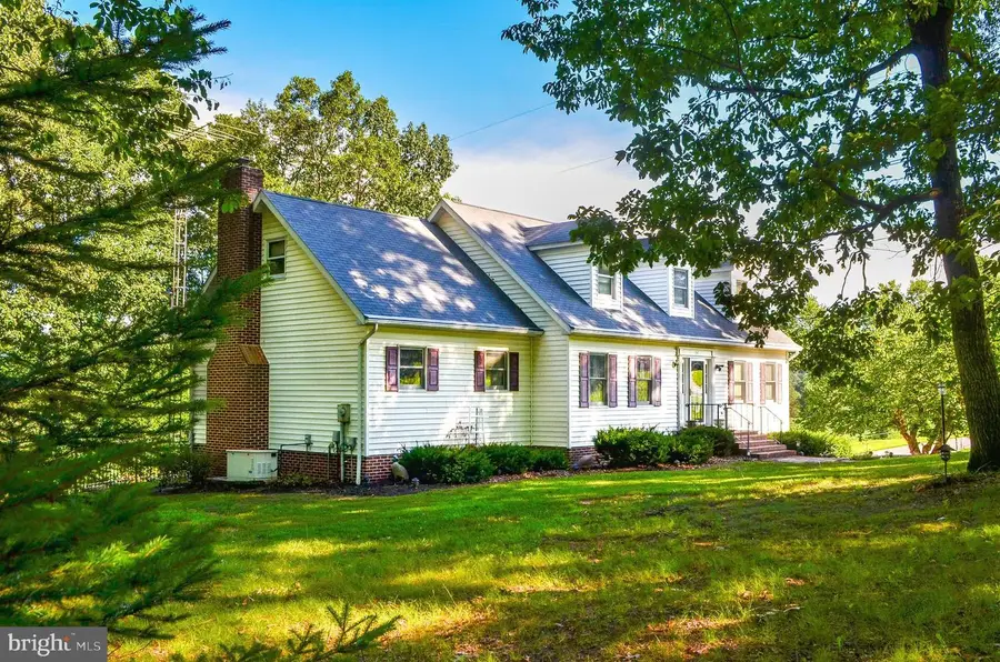 547 Heffner Rd, Red Lion, PA 17356 - #2