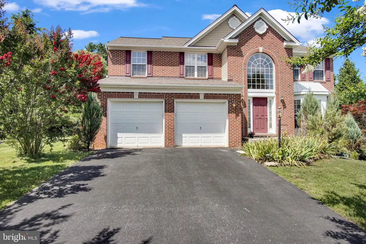 665 Clydesdale Dr, York, PA 17402 - #1