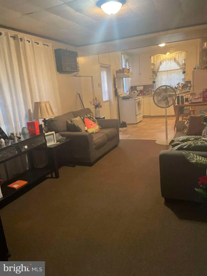 471 W King St, York, PA 17401 - #3