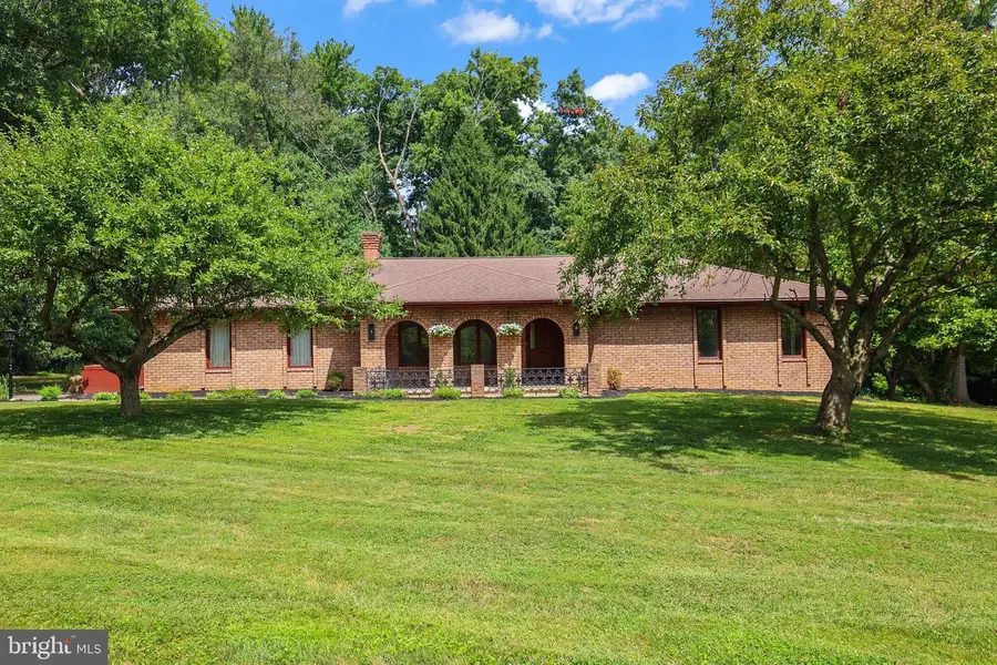 3061 Markle Rd, York, PA 17408 - #3