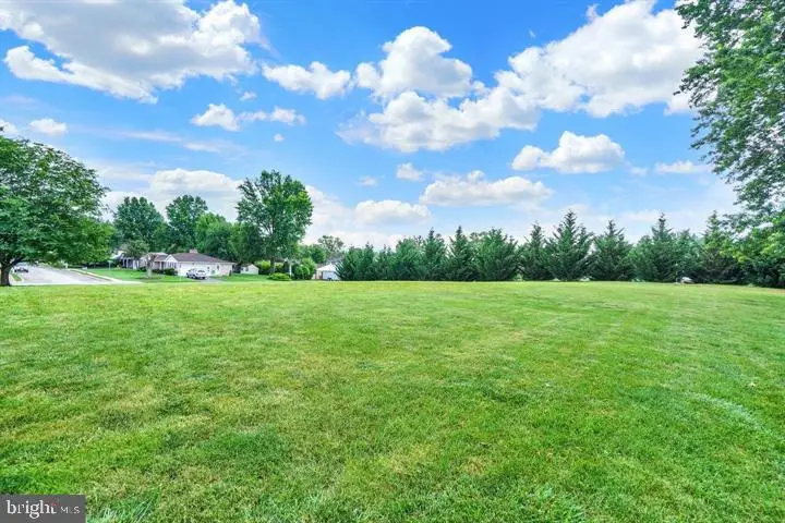 1983 High St, York, PA 17408 - #2
