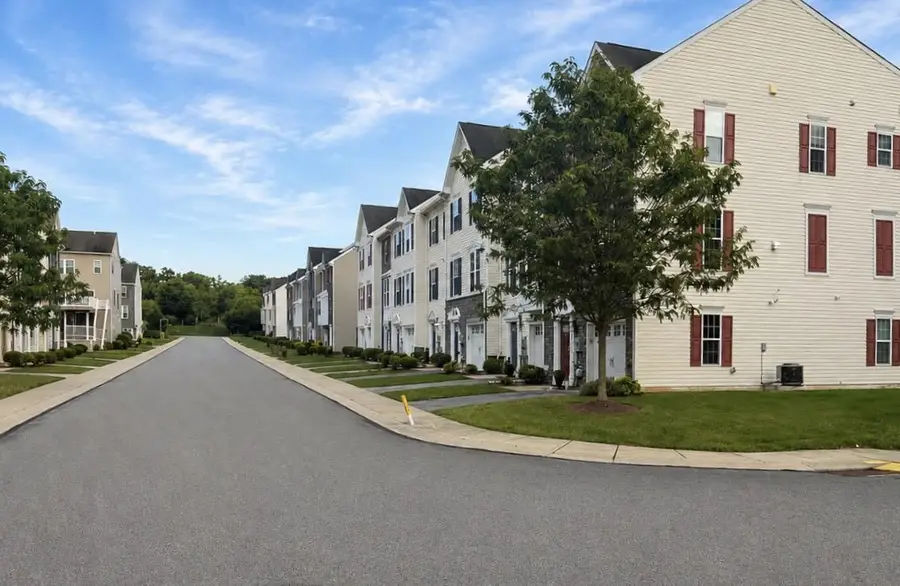 1285 Rannoch #23, York, PA 17403 - #3