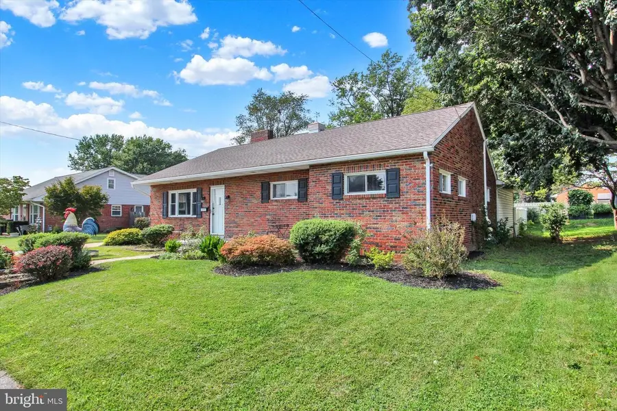 280 Sunset Ave, Hanover, PA 17331 - #3