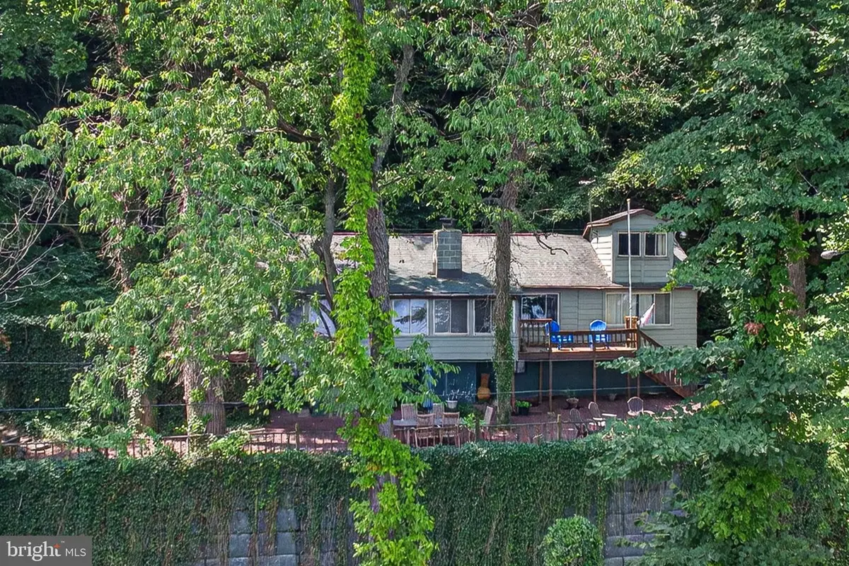 3390 Green Branch Rd, Red Lion, PA 17356 - #1