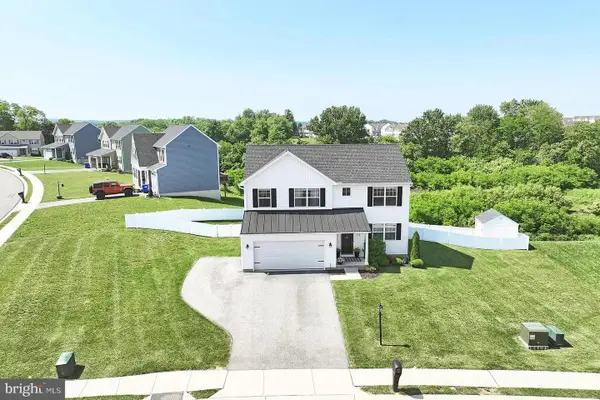252 Valley View Cir, YORK, PA 17408