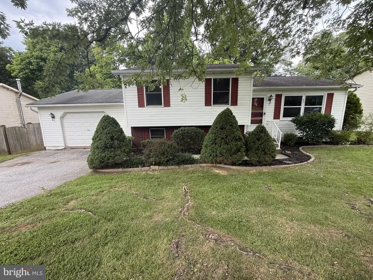 50 Loop Dr, Hanover, PA 17331 - #1