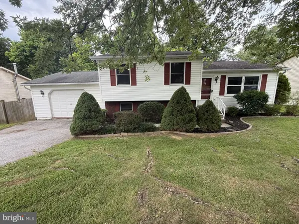 50 Loop Dr, HANOVER, PA 17331
