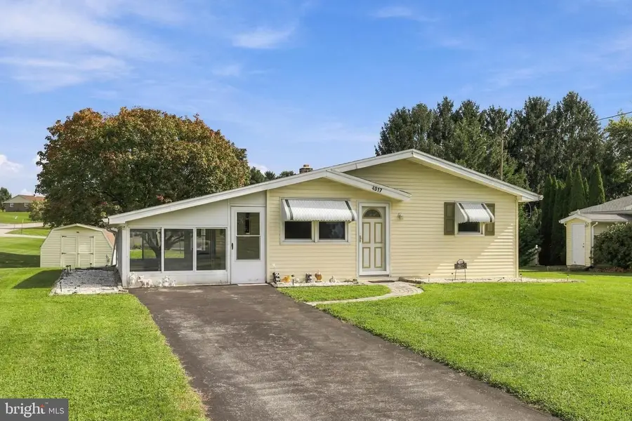 4017 Charity Dr, Red Lion, PA 17356 - #2