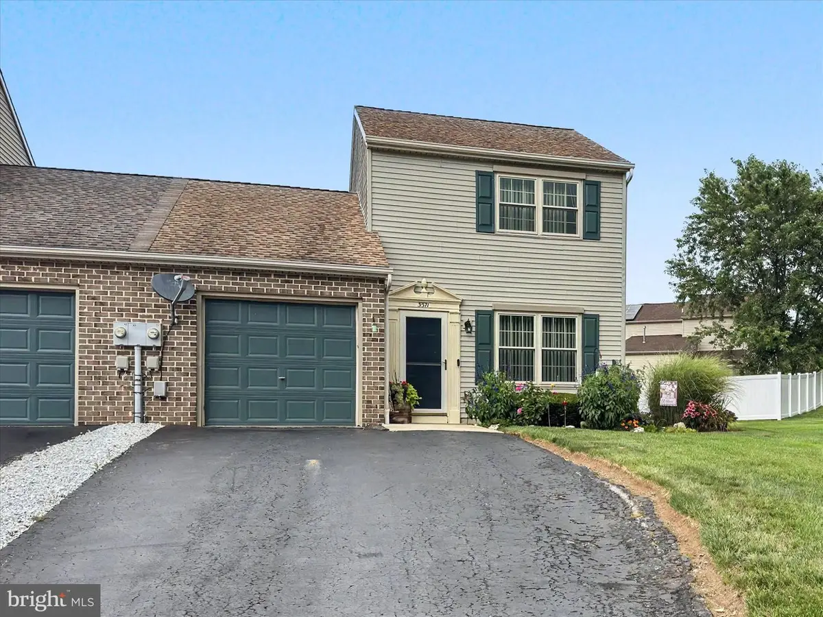 3371 Falcon Ln #21b, Dover, PA 17315 - #1
