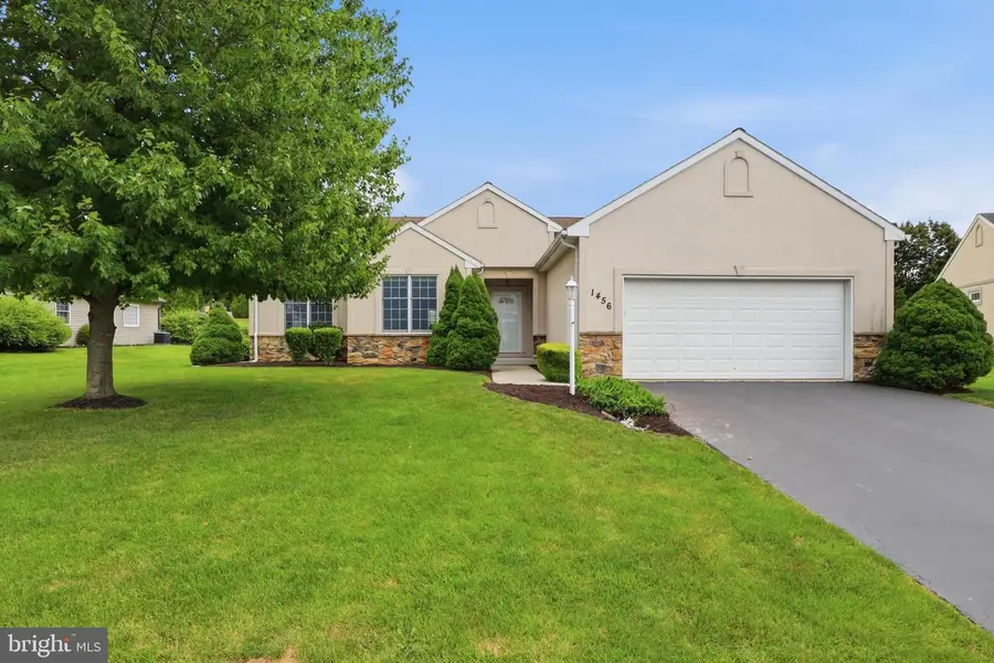1456 Wheatfield Dr, York, PA 17408 - #2