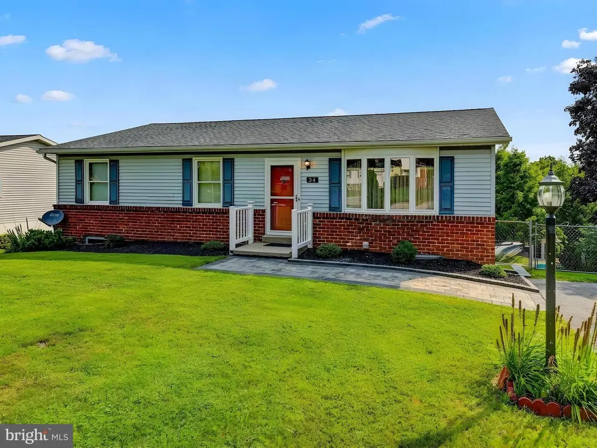 34 Allen Dr, Hanover, PA 17331 - #1