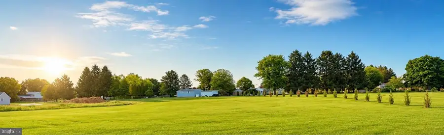 3186 Lewisberry Rd, York, PA 17404 - #3