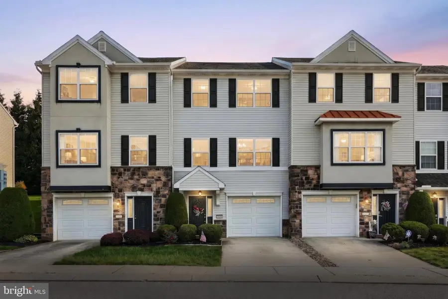 2424 Schultz Way, York, PA 17402 - #2