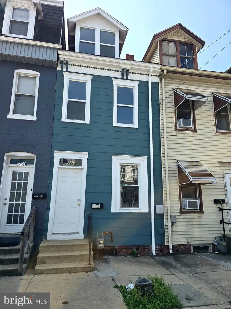 552 W Princess St, York, PA 17401 - #1