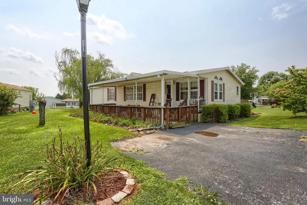 118 Honey Locust Cir, Dover, PA 17315 - #1