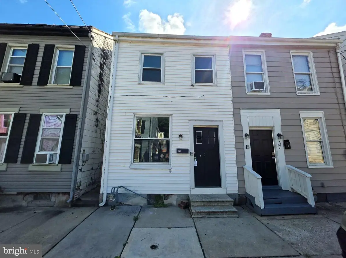 39 N Hartley St, York, PA 17401 - #1