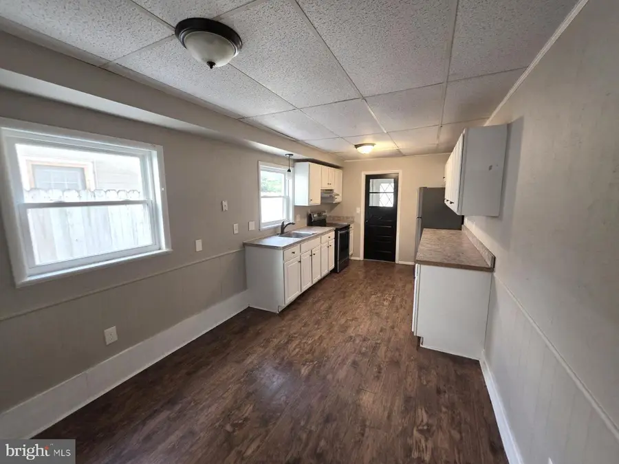 39 N Hartley St, York, PA 17401 - #3