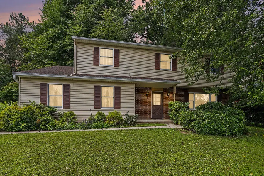 621 Ensminger Dr, York, PA 17407 - #2