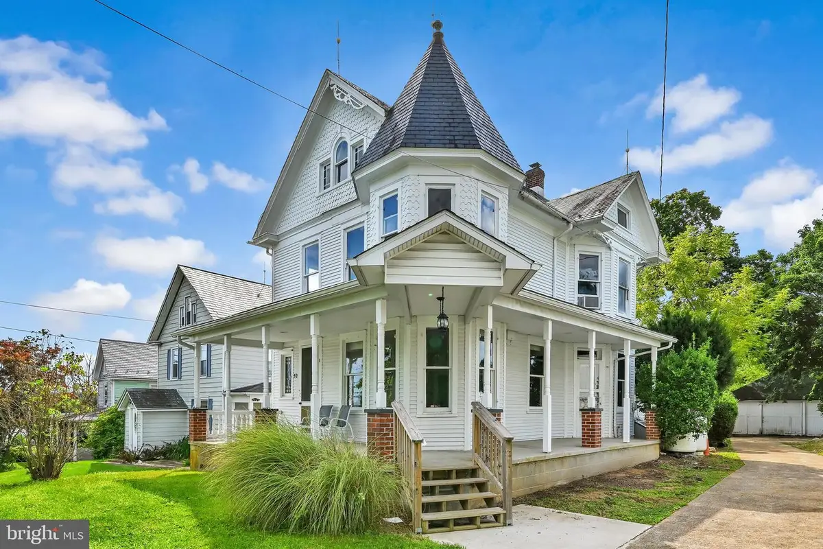 52 E Main St, Fawn Grove, PA 17321 - #1